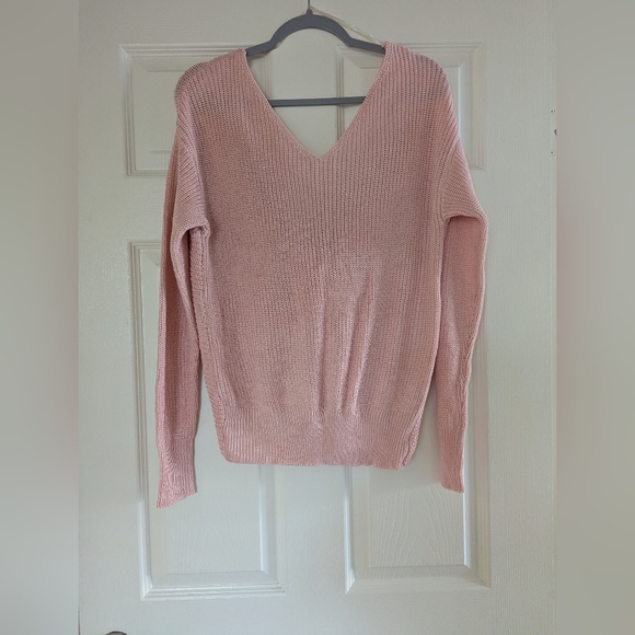 Cotton Emporium Sweaters - Cotton Emporium Soft Pink V-Neck Sweater